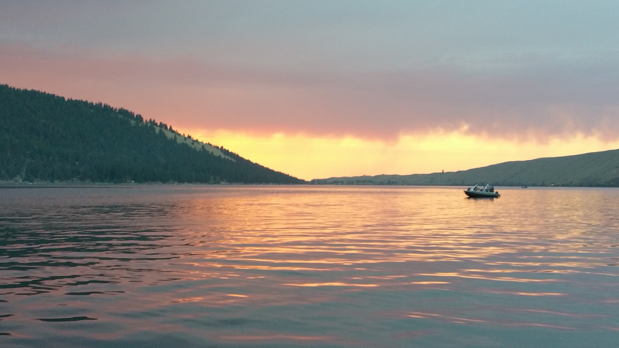 Sunset wallowa lake